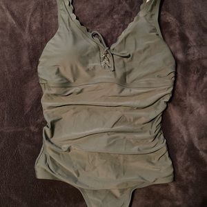 One piece bathing suit